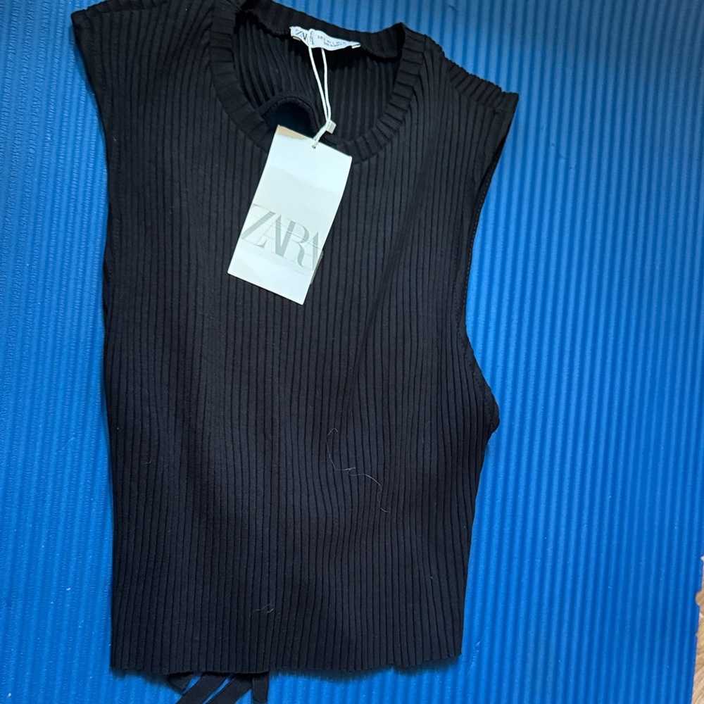 Zara Black Ribbed Sleeveless Top